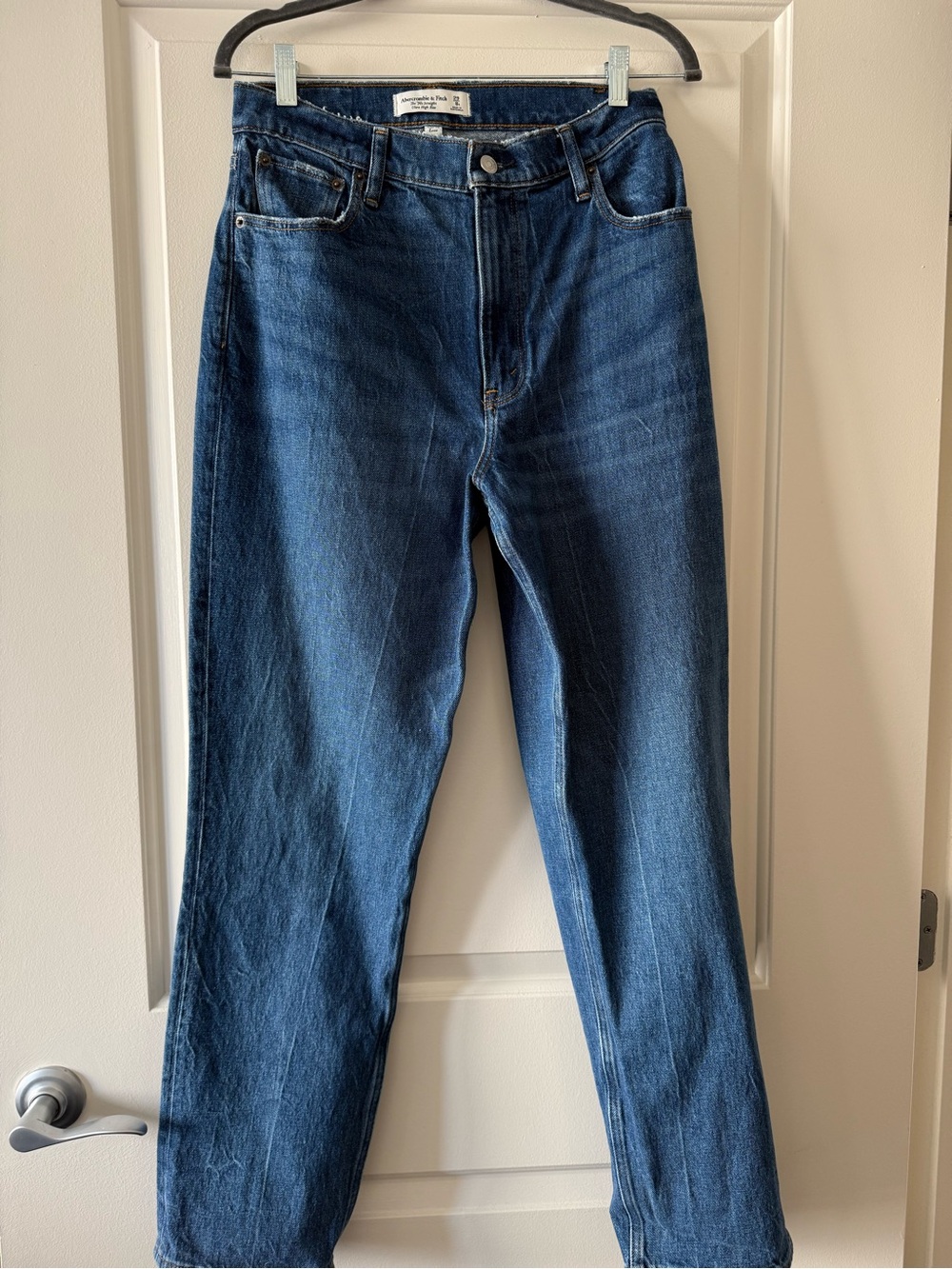 Abercrombie & Fitch Classic Dark Blue Straight-Leg Jeans